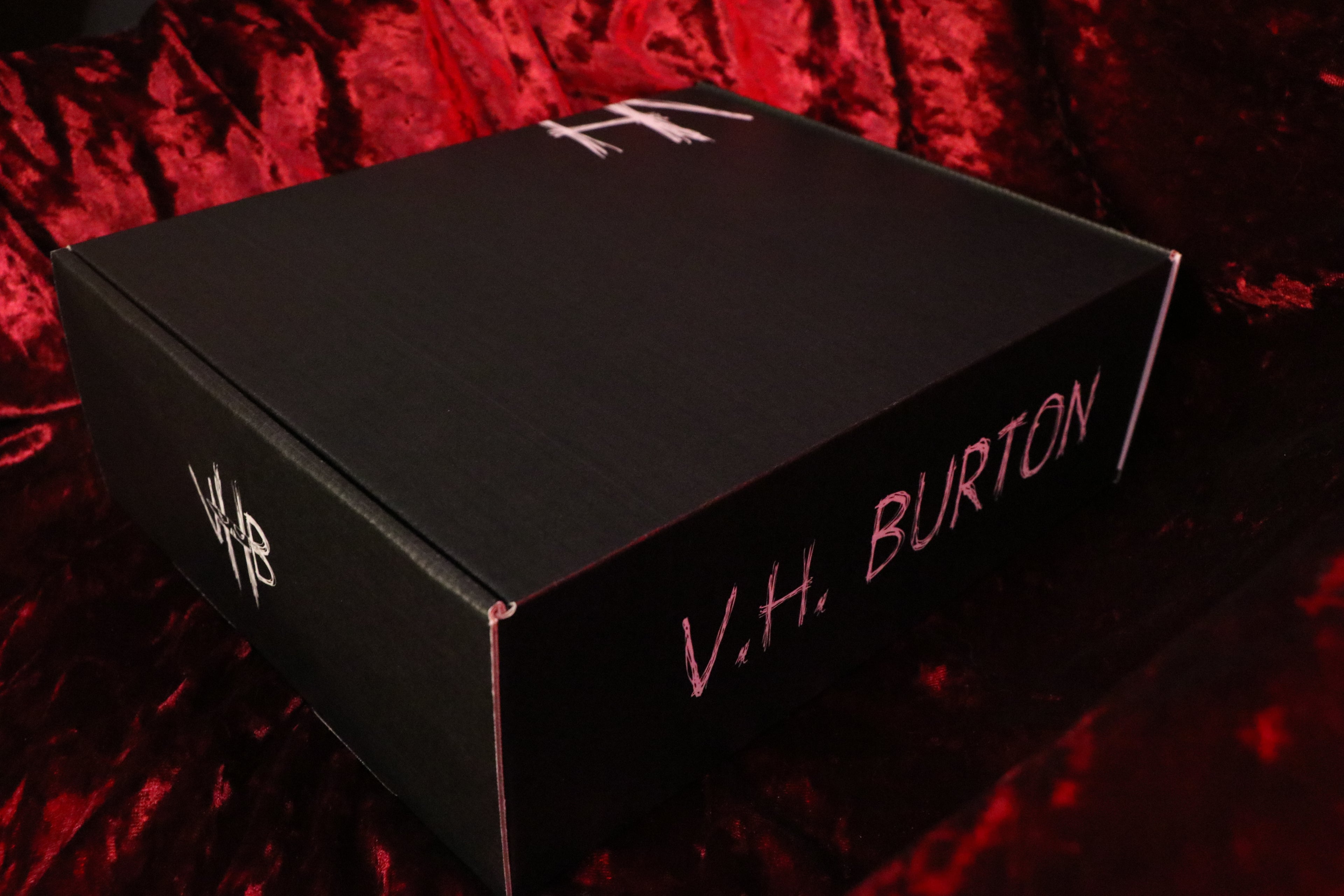 🖤 VH Burton 2025 Gift Box