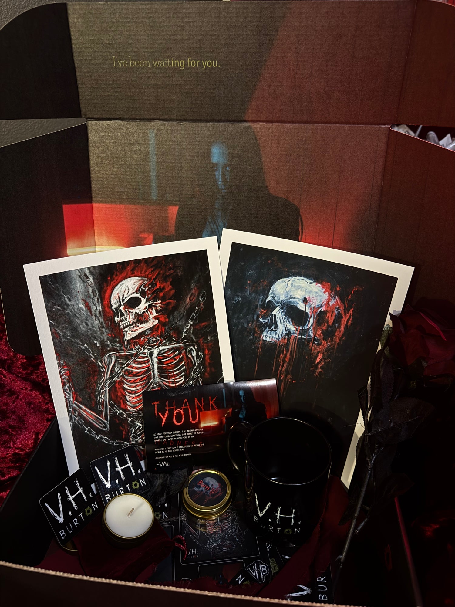 🖤 VH Burton 2025 Gift Box